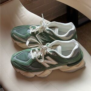 New Balance 9060 Nori Sneakers – Green/Cream